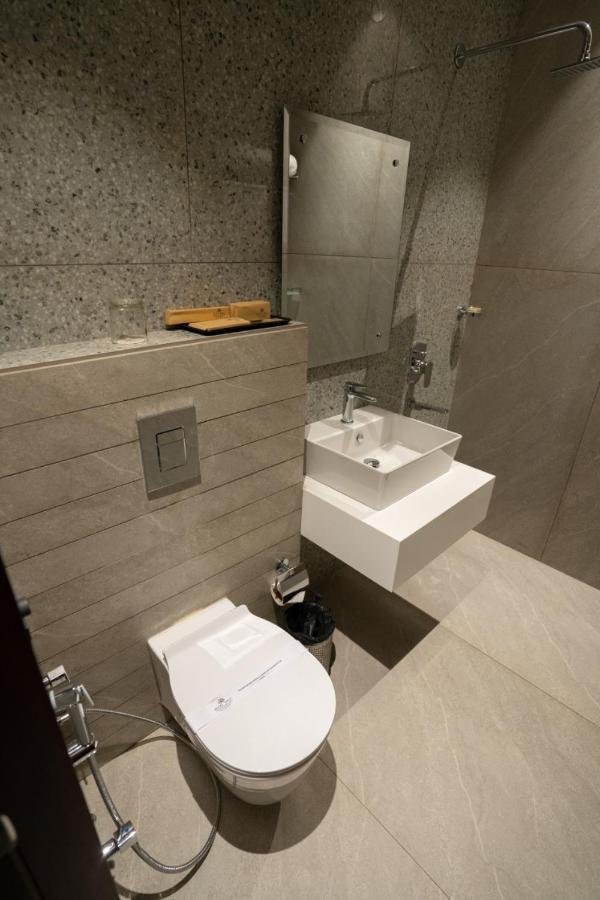 לודהיאנה Hotel Smily מראה חיצוני תמונה
